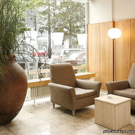 Hotel Bob W Old Town 4*