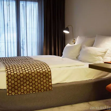 Hotel Bob W Old Town