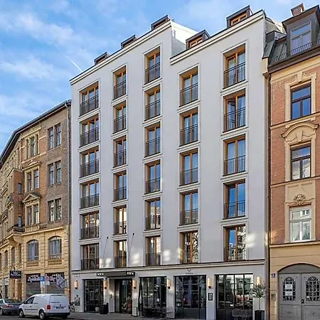 Bob W Old Town Hotel Munich