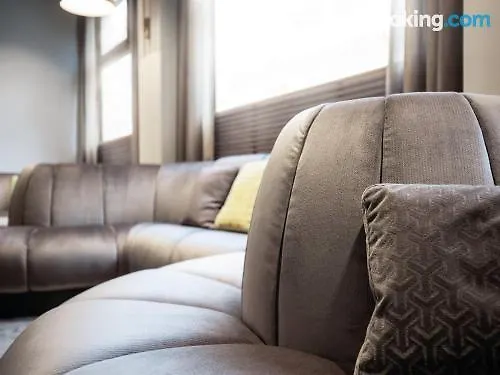 Hotel Bob W Old Town 4*