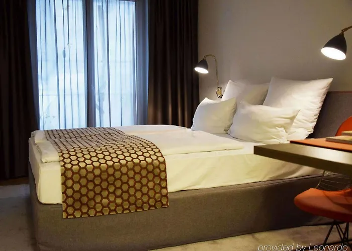 Hotel Bob W Old Town