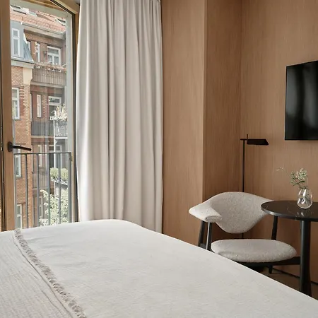 Bob W Old Town מלון